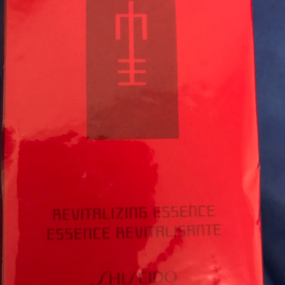 Shiseido Eudermine Revitalizing Essence (NIB)
